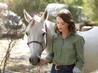 一个女孩和她的马